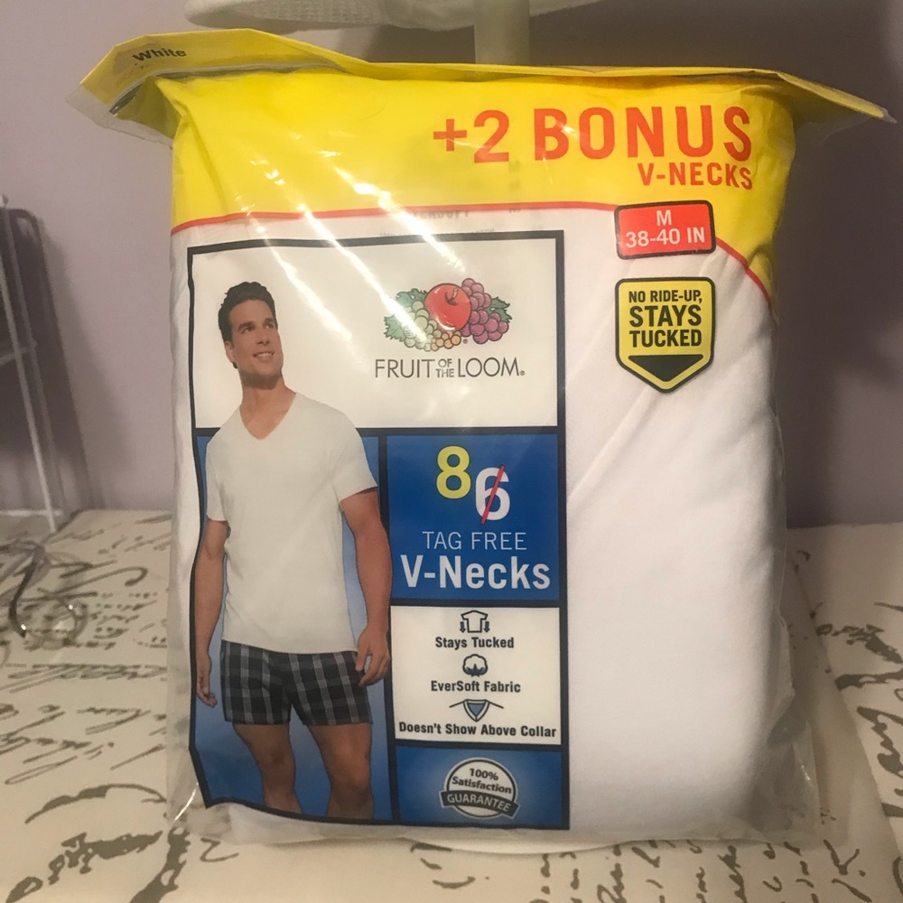 Men’s V neck white Tee shirts, 8 pack.